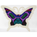 Imán de nevera hecho a mano bordado con mariposas de estilo étnico